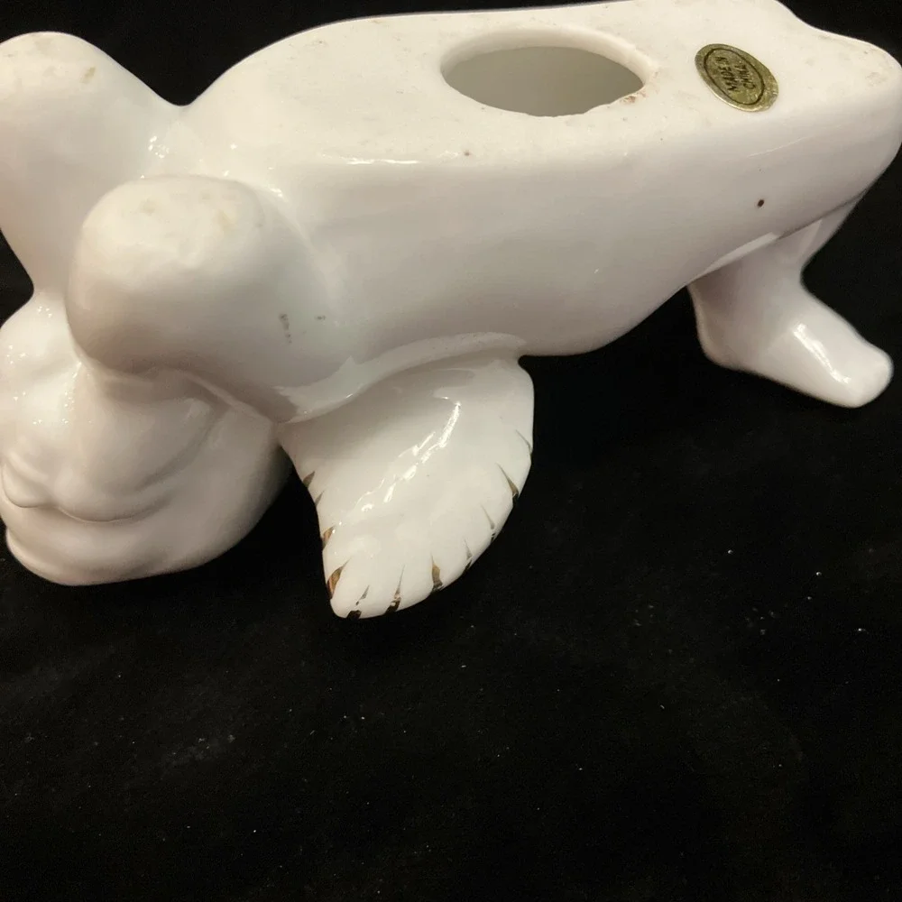 Vintage Milk White Ceramic Cherub Angel Figurine Gold Gilt Wings Precious Pose